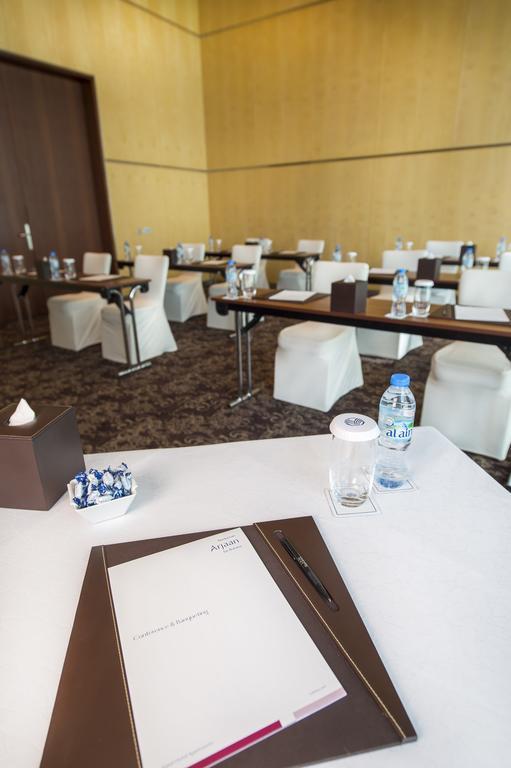 Апарт-готель Burjuman Arjaan By Rotana -